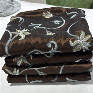 4 panels Curtains with Embroidered Floral Design